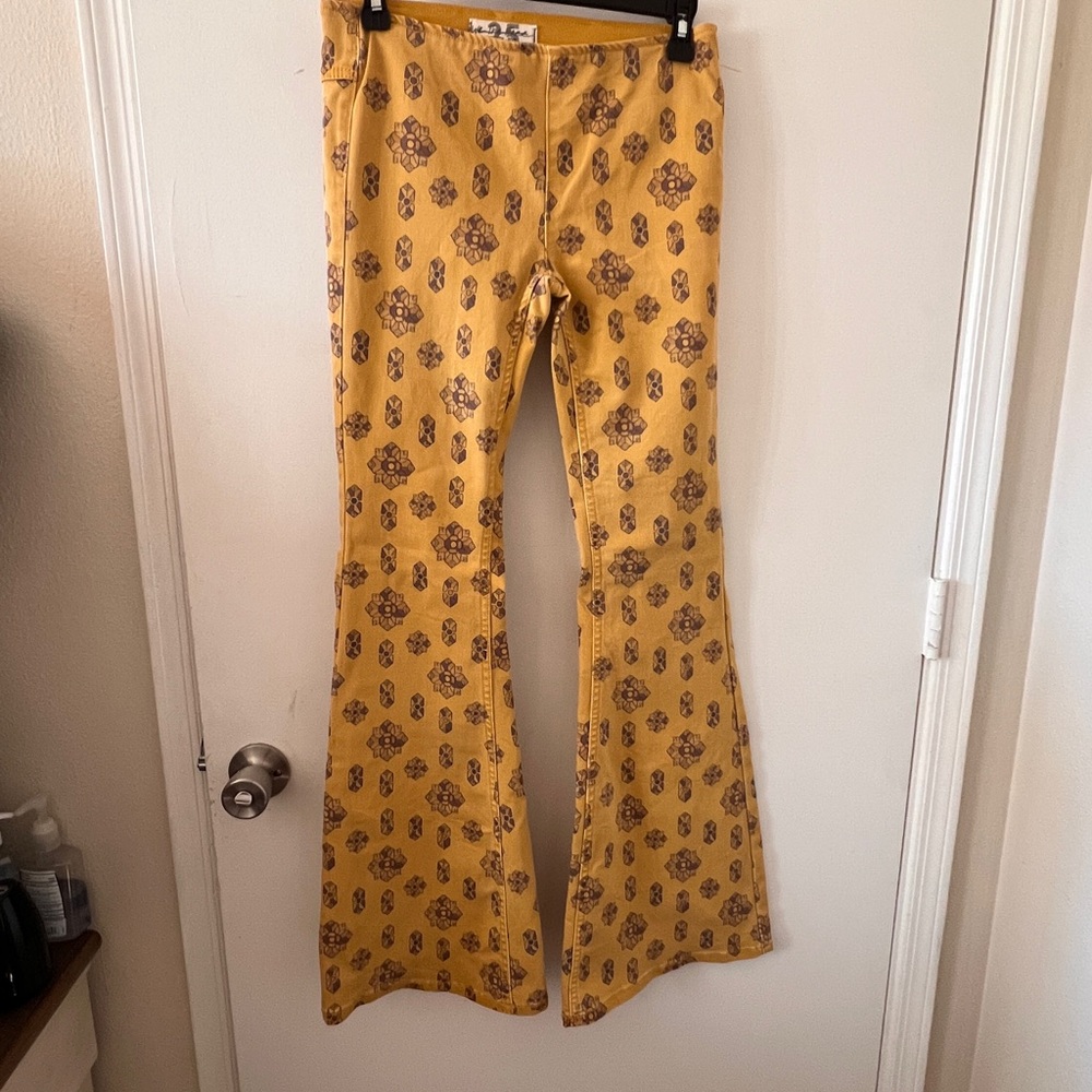 Super cute, Flare leg, stretch denim